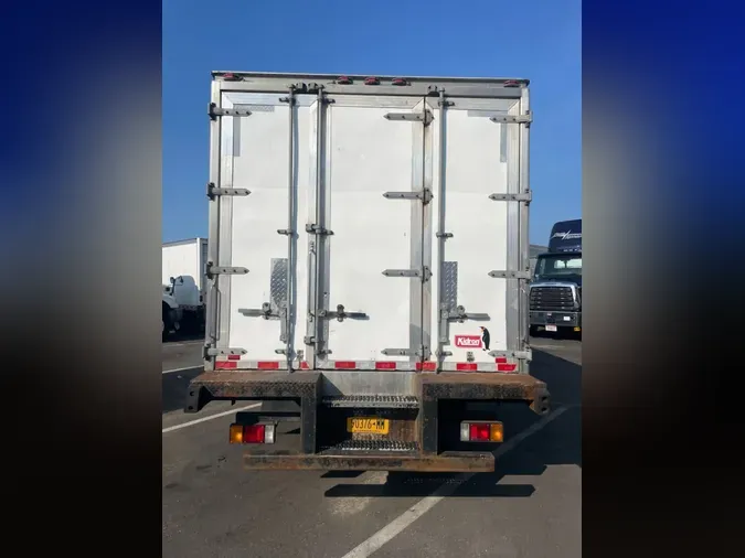 2019 ISUZU NQR