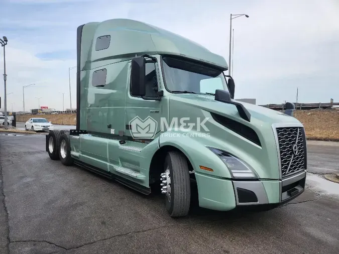 2025 VOLVO VNL64T76019427e25cd8af87a39431afe04d7ce26