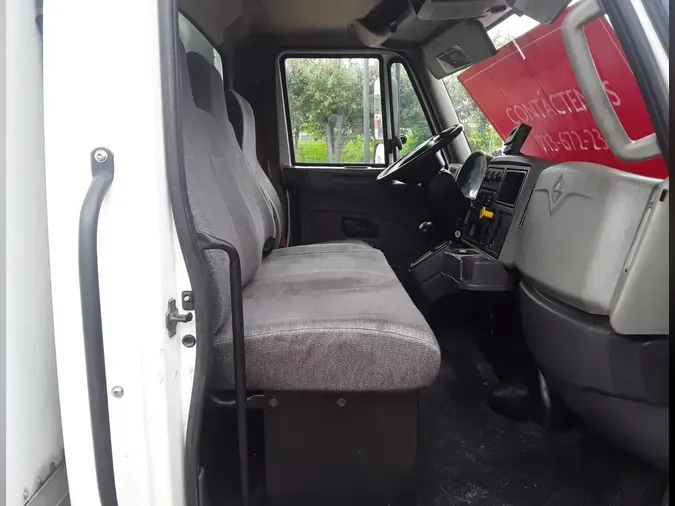 2017 NAVISTAR INTERNATIONAL 4300