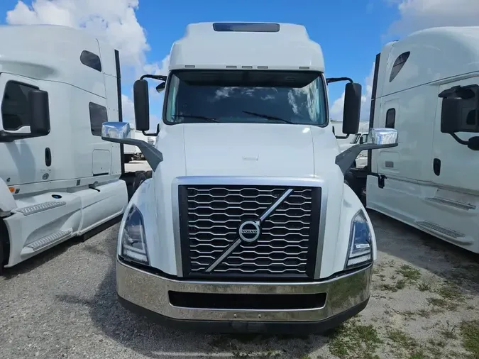 2019 VOLVO VNL64T-760