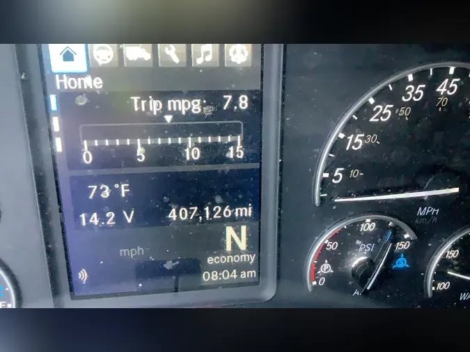 2022 Freightliner Cascadia 126