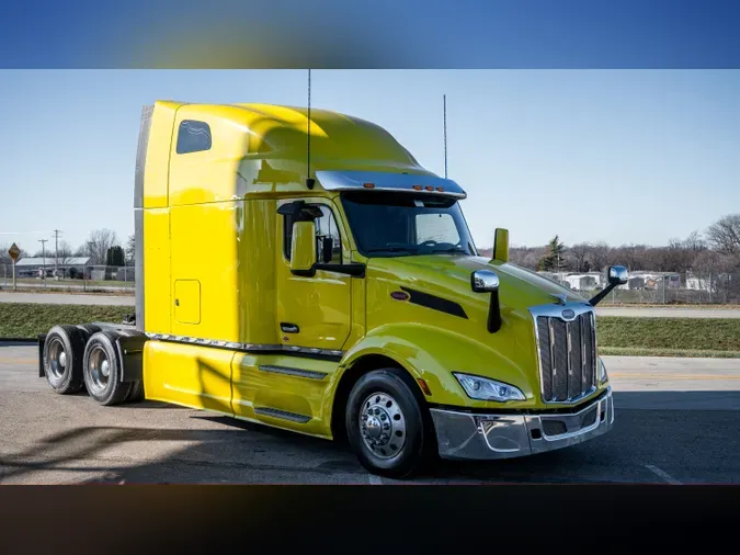 2023 PETERBILT 579