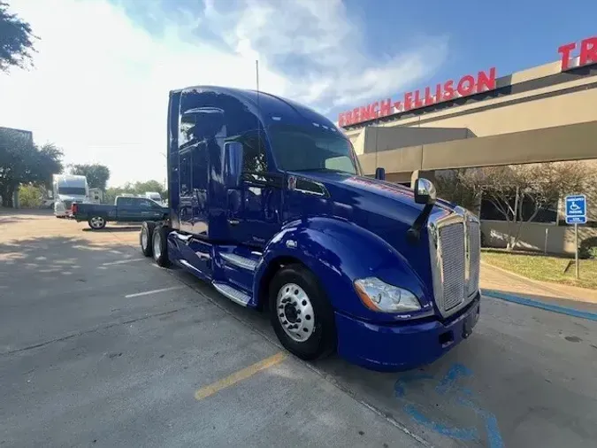 2021 Kenworth T680