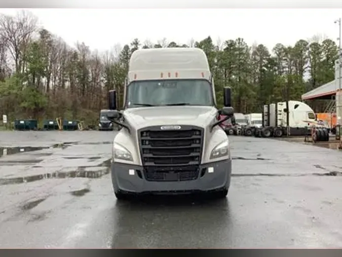 2021 Freightliner Cascadia