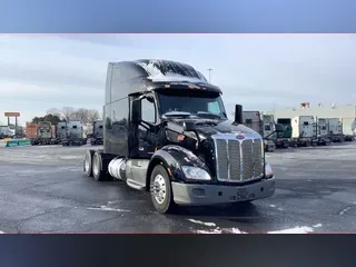 2021 Peterbilt 579