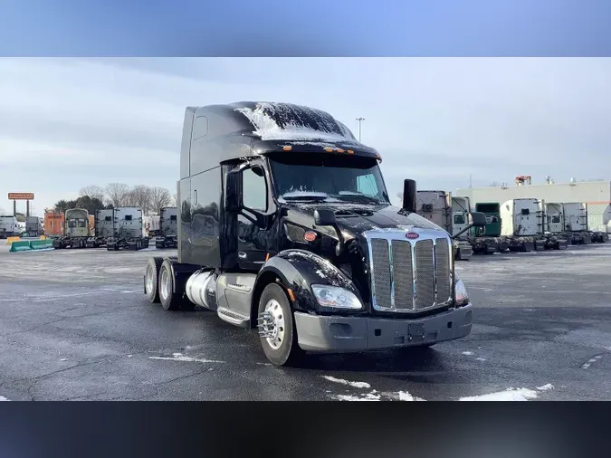 2021 Peterbilt 579195accc1c7b7ee9787fe265558094083