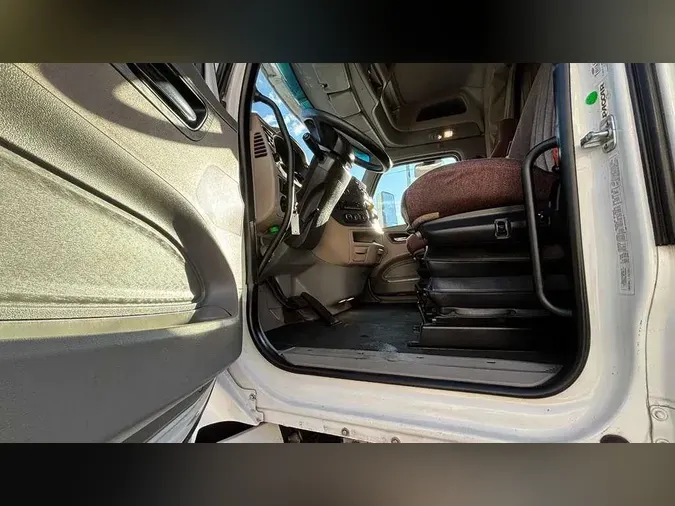 2022 Peterbilt 579195c137544261df131aff203208dba5b