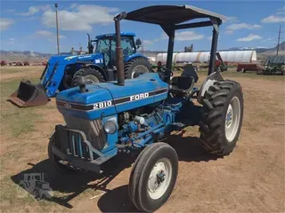 1987 FORD 2810