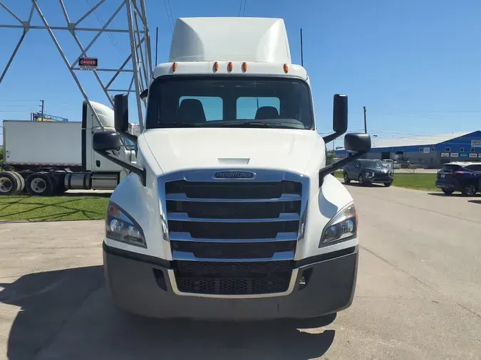 2020 FREIGHTLINER/MERCEDES NEW CASCADIA 1261962576e6326474b7ff20c56b6cfc5ba