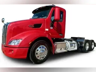 2020 Peterbilt 579