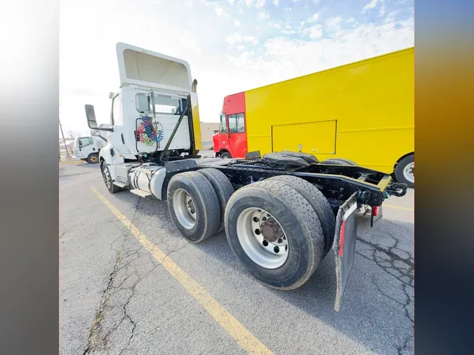 2018 NAVISTAR INTERNATIONAL LT625 DAYCAB T/A