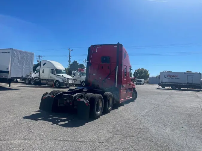 2019 FREIGHTLINER/MERCEDES CASCADIA 125