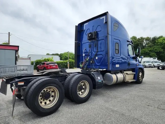 2020 FREIGHTLINER CASCADIA 125