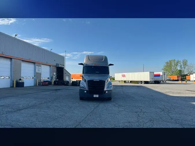 2022 Freightliner Cascadia