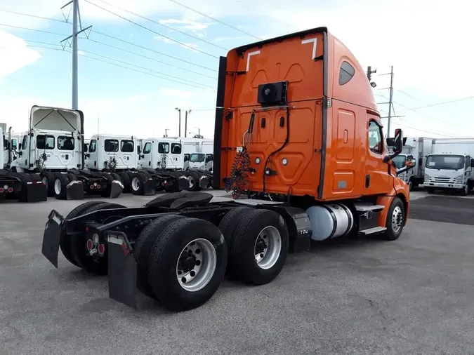 2019 FREIGHTLINER NEW CASCADIA PX12664