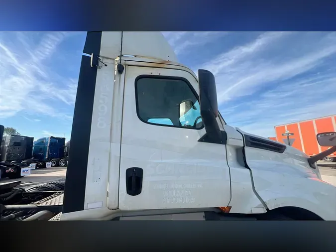 2019 Freightliner Cascadia 126197e75dc7080a1f54be369af5f5ef6b2