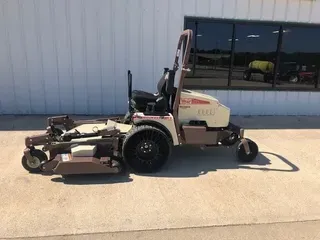 2020 Grasshopper 900D