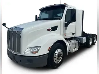 2021 Peterbilt 579