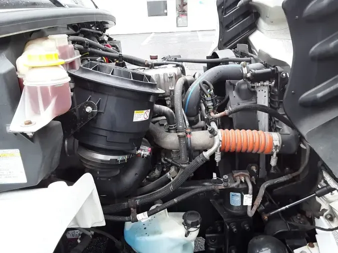 2020 FREIGHTLINER M2 106