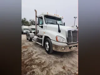 2016 FREIGHTLINER/MERCEDES CASCADIA 125