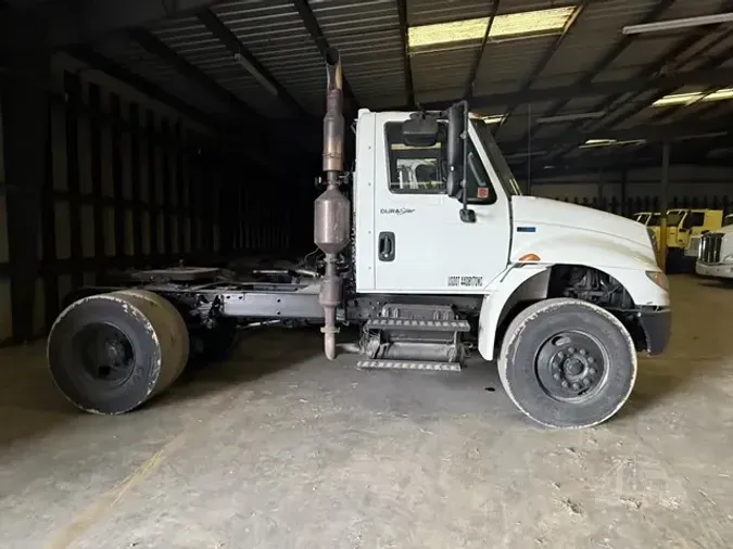 2012 INTERNATIONAL DURASTAR 4400