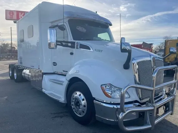 2020 Kenworth T680