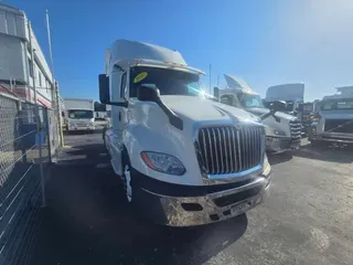 2020 NAVISTAR INTERNATIONAL LT625 SLPR CAB