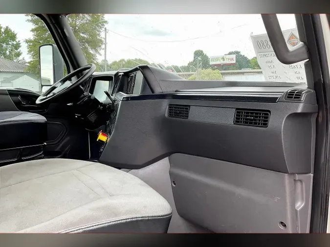 2019 INT LT625 6x4198cdd76ecb70a5dc95f4a2045621872