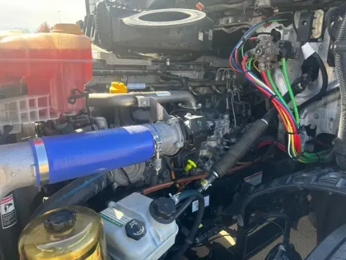 2020 Freightliner New Cascadia 126