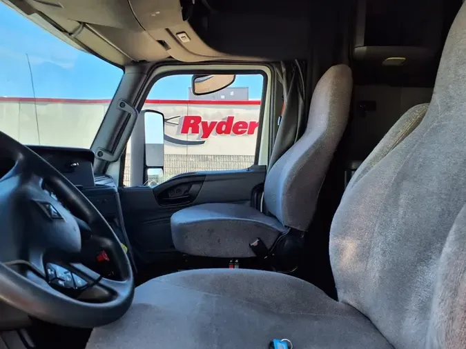 2019 NAVISTAR INTERNATIONAL LT625 SLPR CAB