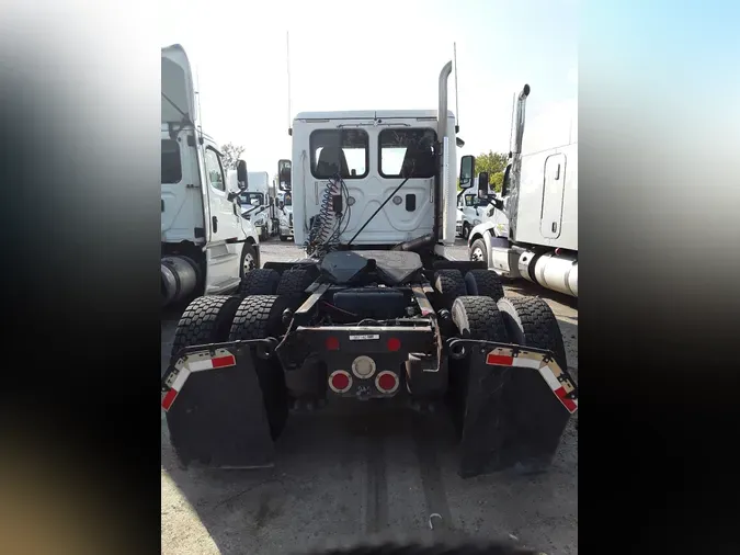 2017 FREIGHTLINER/MERCEDES CASCADIA 125