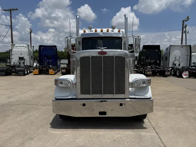 2022 Peterbilt 389198ffedf2758423a66c4eba34f0db4ac