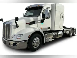 2021 Peterbilt 579