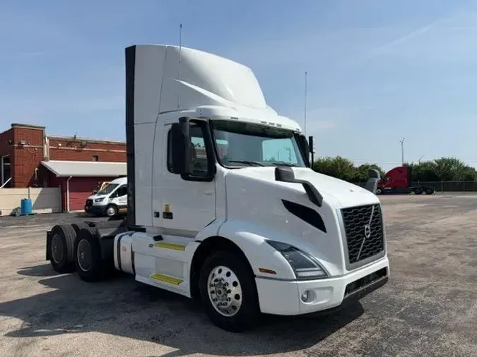 2023 Volvo VNR64T30019971d5ab4fc57ca5ca7f675987975b6