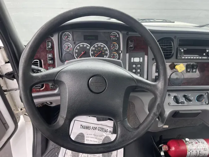 2022 Freightliner Business Class M2 112