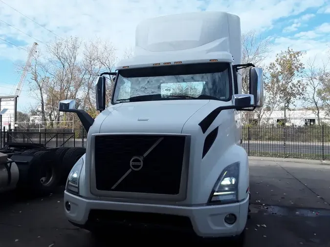 2019 VOLVO VNR42T 300199a6348162939a181a4444ef48db4d4