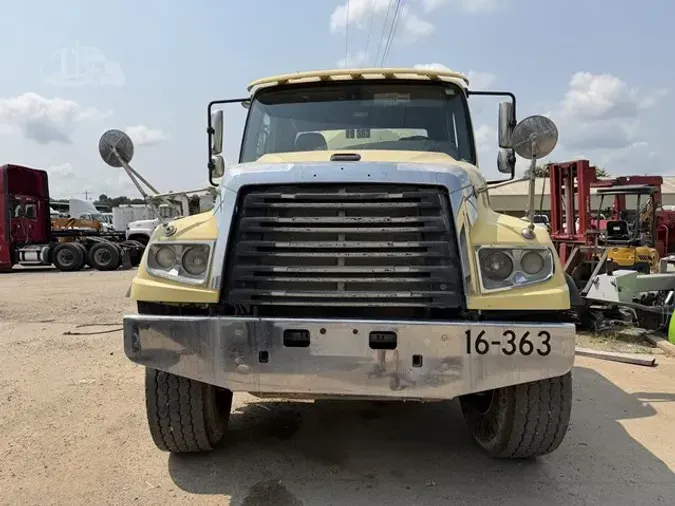 2017 FREIGHTLINER 114SD