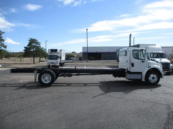 2019 FREIGHTLINER/MERCEDES M2 106199cee699fa11ab36f941fc1dfc566c9