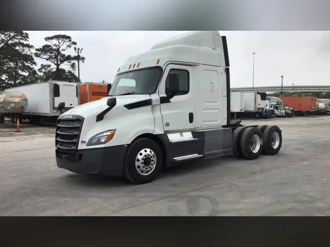 2020 Freightliner Cascadia