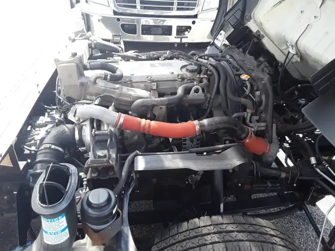 2018 ISUZU NPR HD