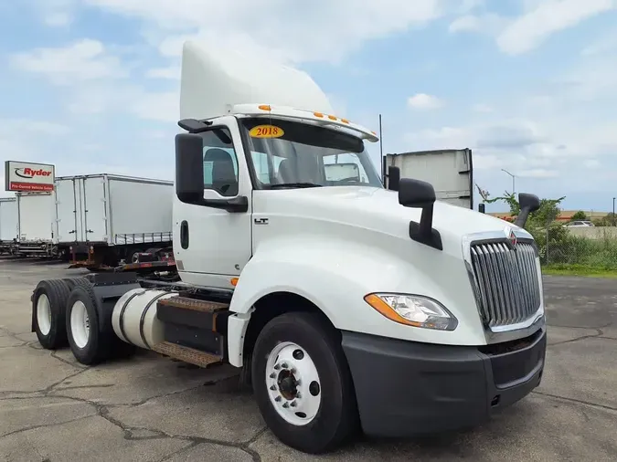 2018 NAVISTAR INTERNATIONAL LT625 DAYCAB T/A