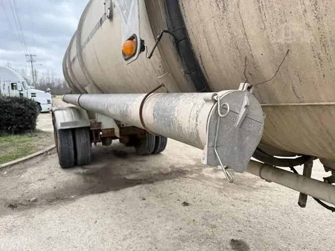 2005 HEIL 19aa4e285952577a85cfb8a53c5e946b