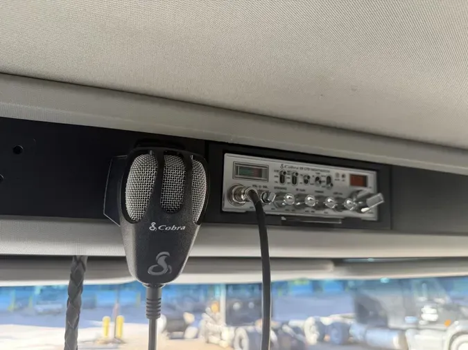 2025 Kenworth T88019ade28323a496698203afd919da8569