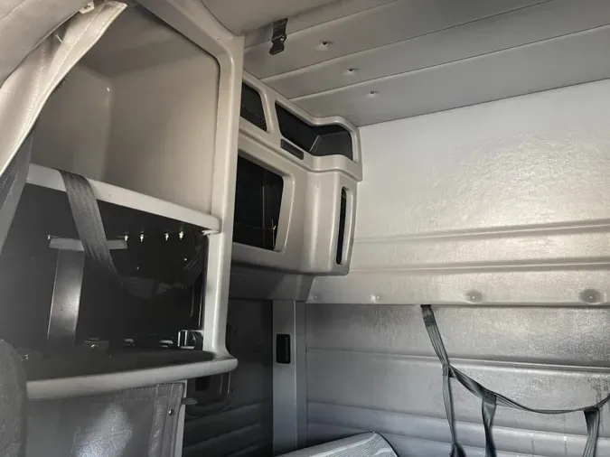 2019 Peterbilt 389