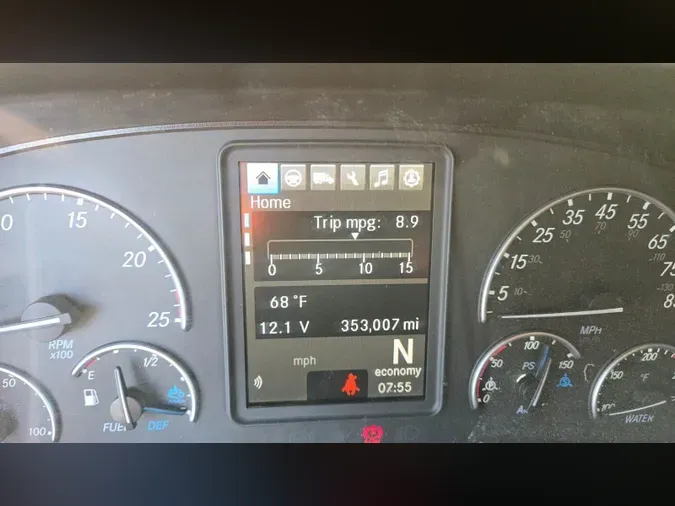 2024 Freightliner Cascadia 126