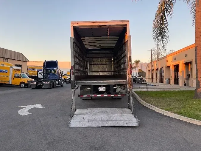 2019 Freightliner M2