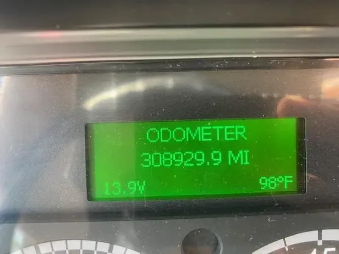 2018 Freightliner Business Class M2 106