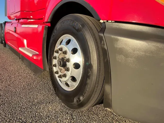 2022 International LT625