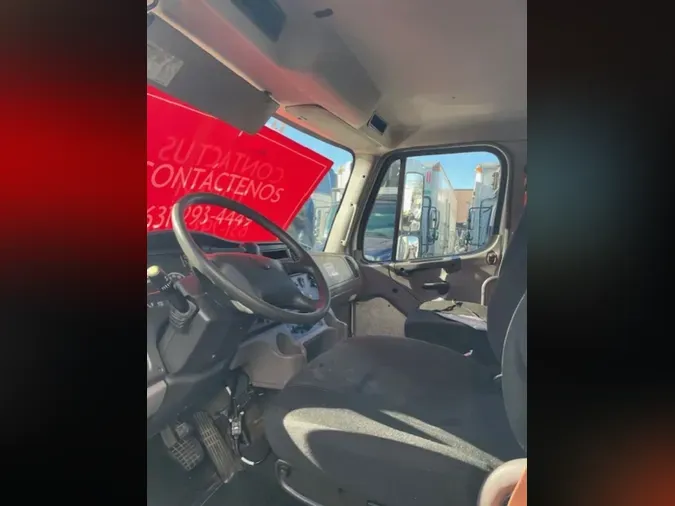 2020 FREIGHTLINER/MERCEDES M2 106