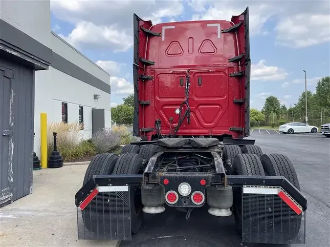 2020 FREIGHTLINER CASCADIA